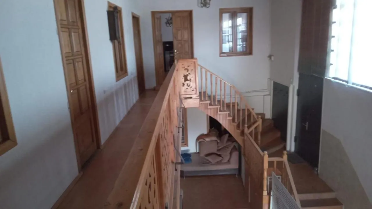 Hostel Business House Tbilisi