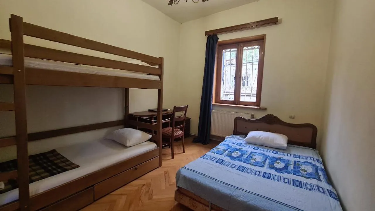 Business House Vandrehjem Tbilisi Georgien